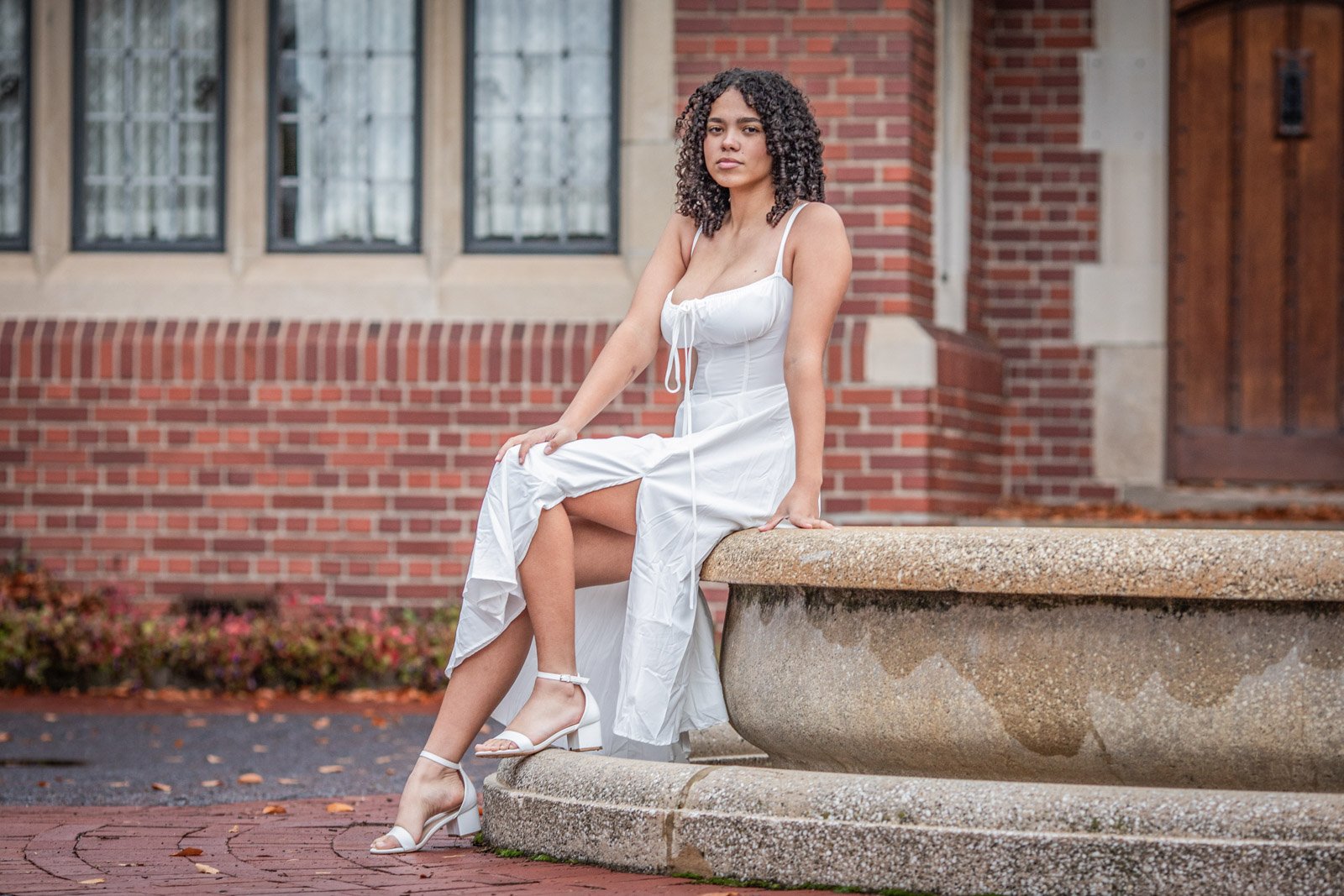 senior-portrait-cranbrook-fountain senior-portrait-cranbrook-fountain