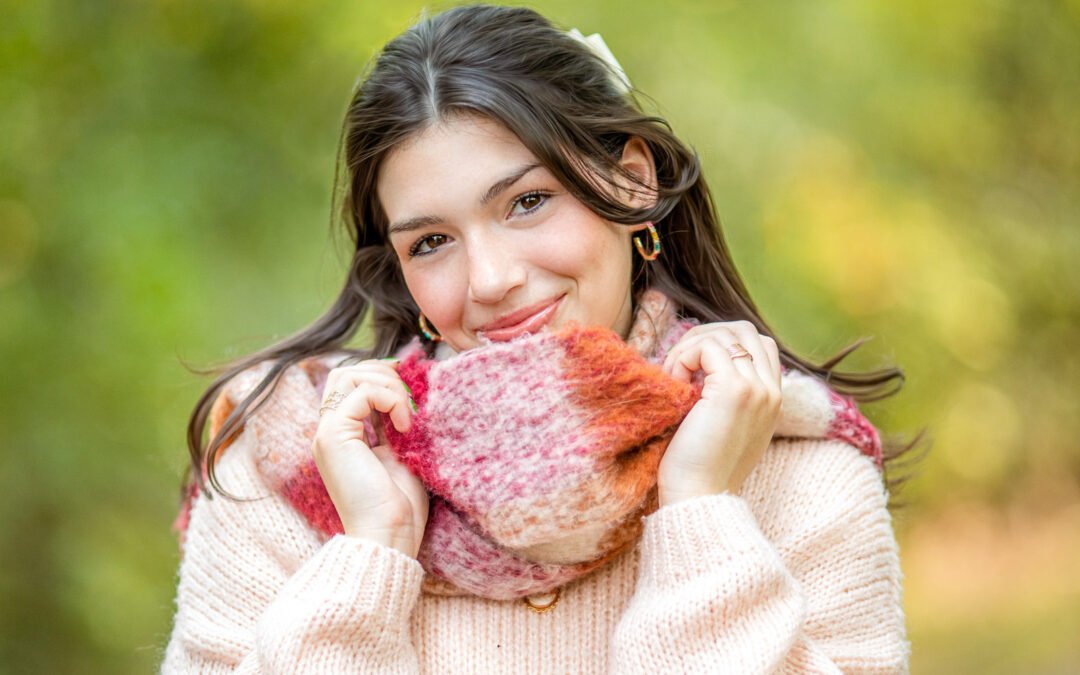 When Should You Book Your Senior Photos? | Bloomfield Hills Senior Photographer