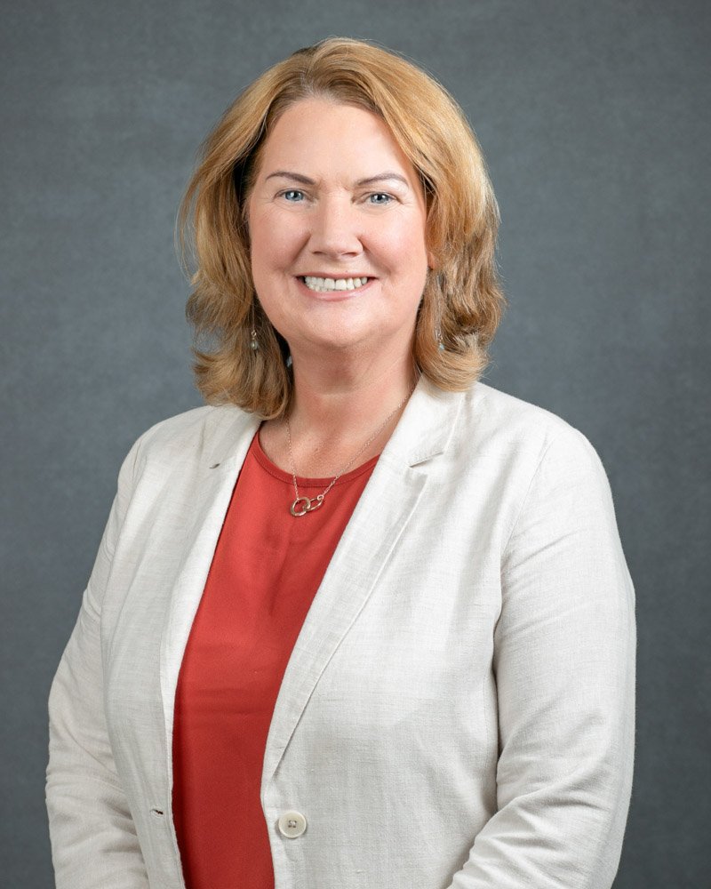 Executive-style team headshot from large corporate headshot day in Detroit=17