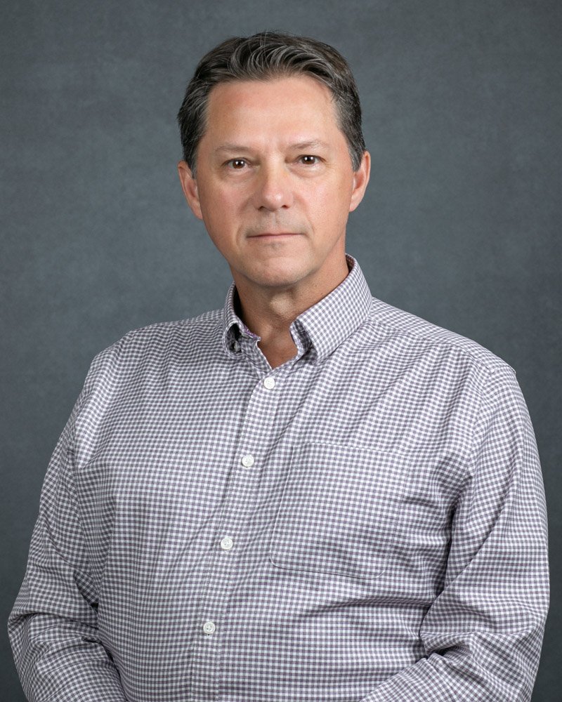 Executive-style team headshot from large corporate headshot day in Detroit-29