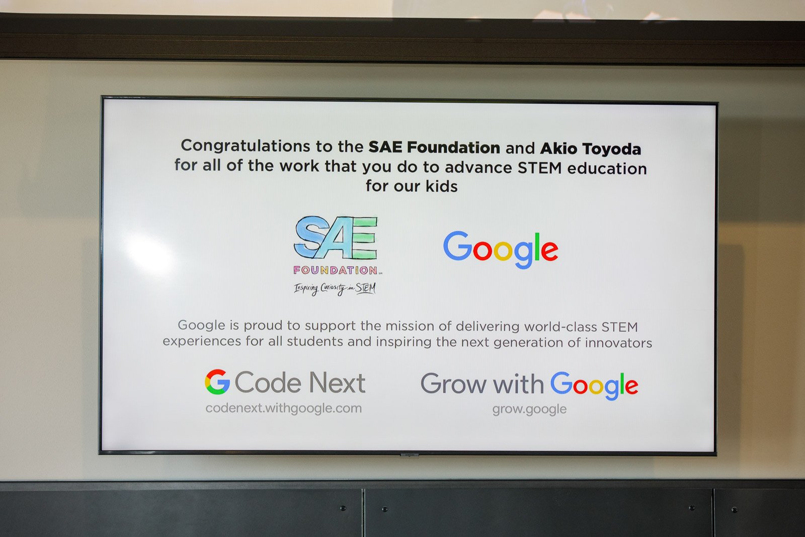 Corporate event photography for SAE Foundation and Google STEM event in Detroit Michigan