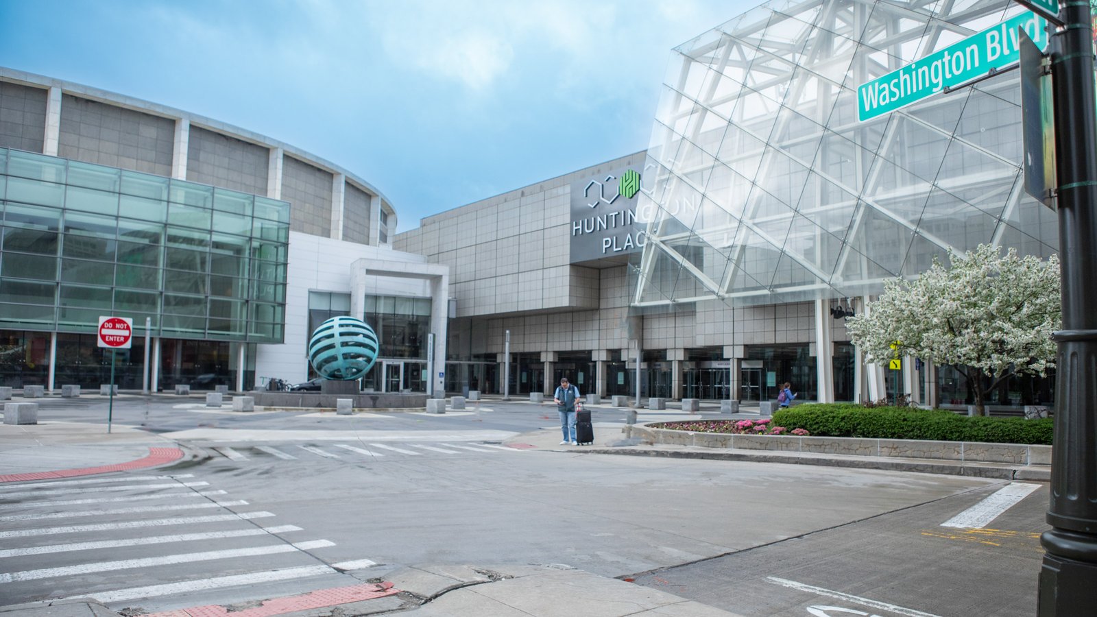 Main entrance to Huntington Place convention center in downtown Detroit, a premier venue for conferences, trade shows, and corporate events.