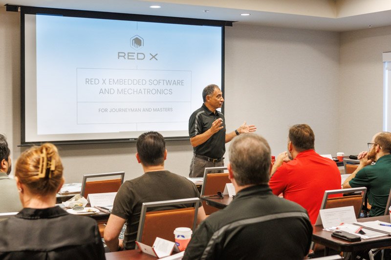 Inside a Shainin Corporate Training Session | Livonia, Michigan 1 Instructor presenting to participants during a Shainin corporate training class in Livonia, Michigan.